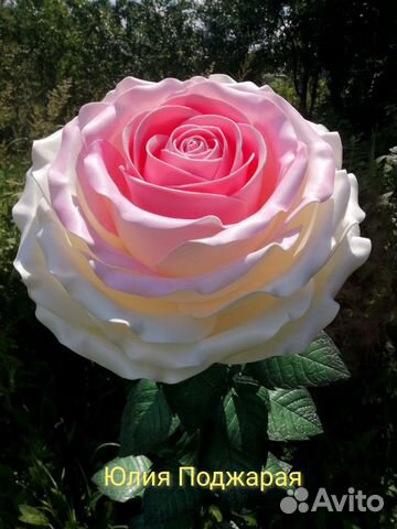 Светильники и торшеры из изолона. ростовые цветы