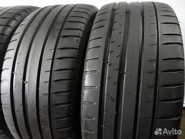 225 40 18 Michelin Pilot Sport 4 E51yT 225 40 18 Michelin Pilot Sport 4 E51yT