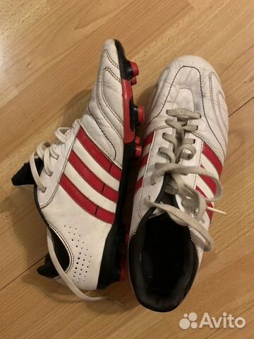 Бутсы Adidas Бутсы Adidas