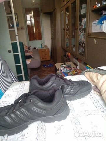 Кроссовки Кроссовки