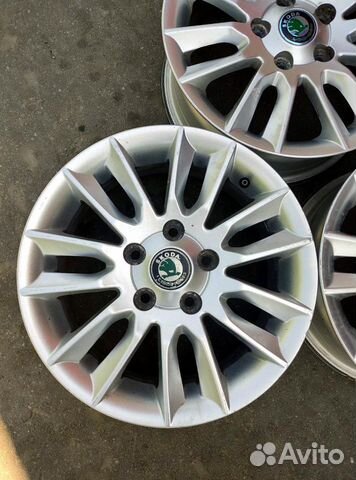 Диски бу литые R15 C на Skoda