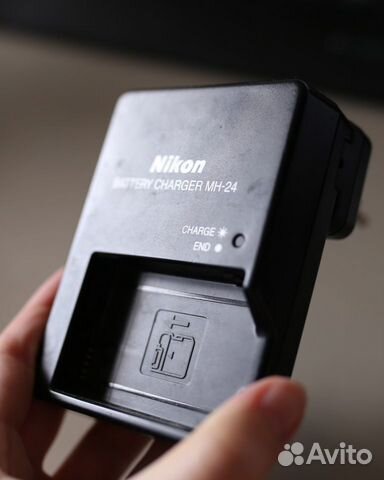 Зарядное устройство Nikon MH-24 для EN-EL14