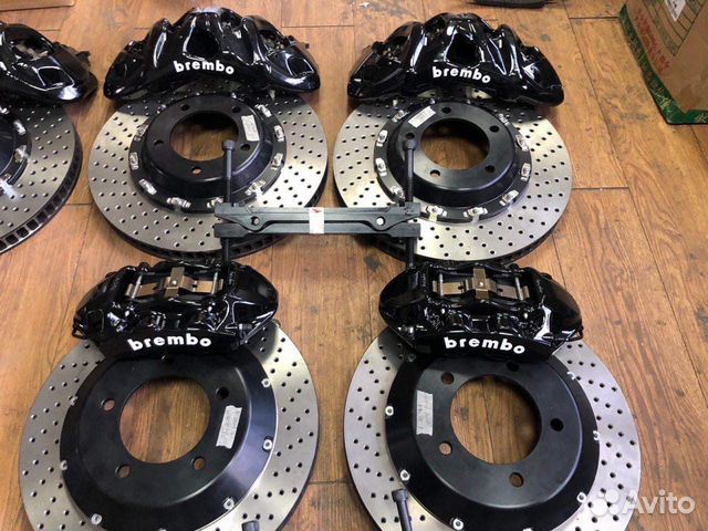 Тормозная система Brembo 8 порш для Audi Тормозная система Brembo 8 порш для Audi