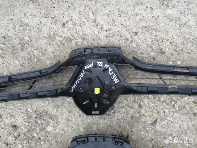 Решетка переднего бампера Рено Меган 3 рестайл Решетка переднего бампера Рено Меган 3 рестайл