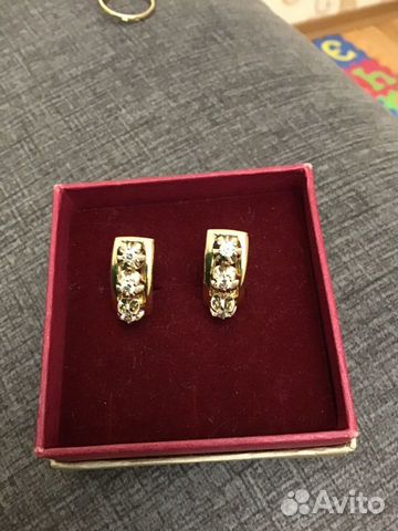 Золотой комплект с бриллиантами Золотой комплект с бриллиантами