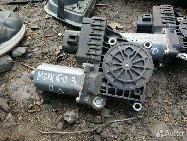 Моторчик стеклоподъемника Ford Mondeo 3