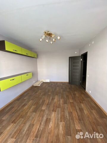 1-к квартира, 37 м², 1/5 эт.