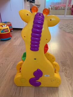 Веселый жирафик