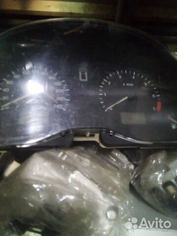 Форд гелокси 1998 г щиток приборов автомат