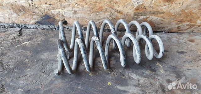 Пружина передняя Cadillac SRX 1 2003-2009