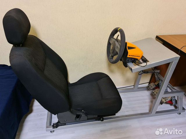 Кокпит в машине