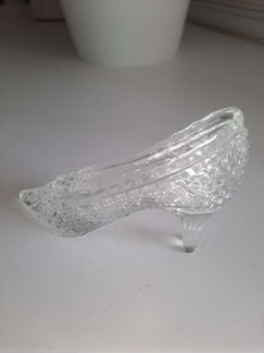 Туфелька стекло