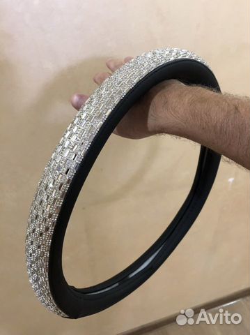 Оплётка на руль со стразами