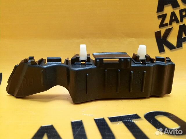 Кронштейн RH пер.бампера Solaris 2010-2017