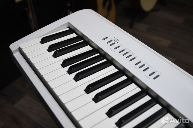 Цифровое Пианино Roland + Аксессуары