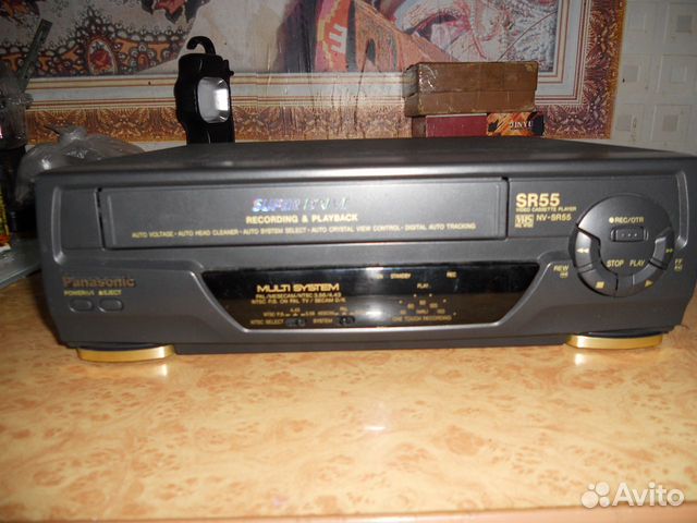 Видеомагнитофон