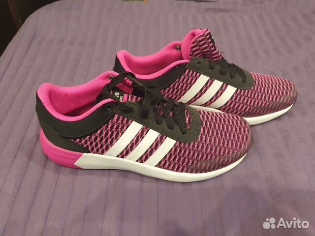 Новые кроссовки Adidas