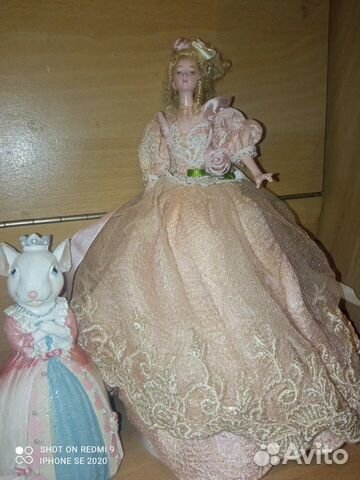 Музыкальная завод статуэтка кукла движение