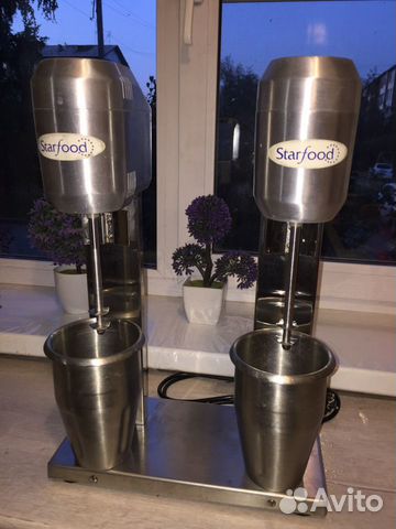 Миксер для коктейлий проф
