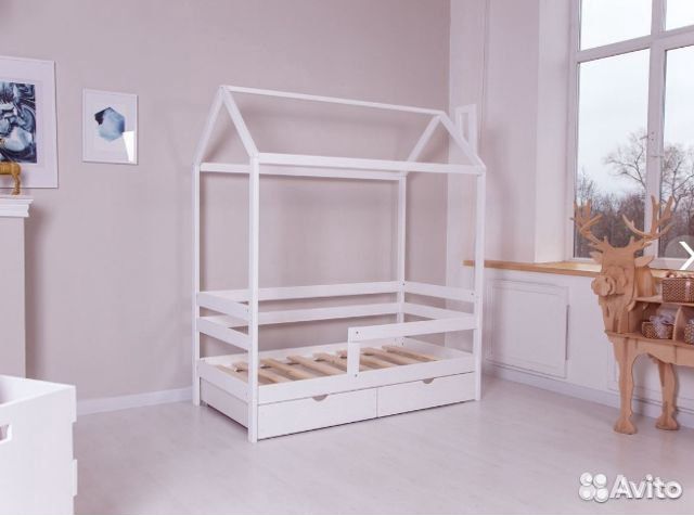 Детская кровать домик 