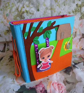 Книга ручной работы из фетра 