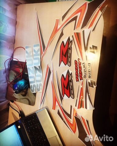 Комплект наклеек Suzuki