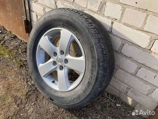 Bridgestone 225/70 R16