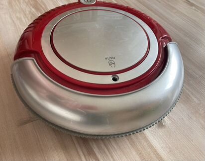 Робот пылесос