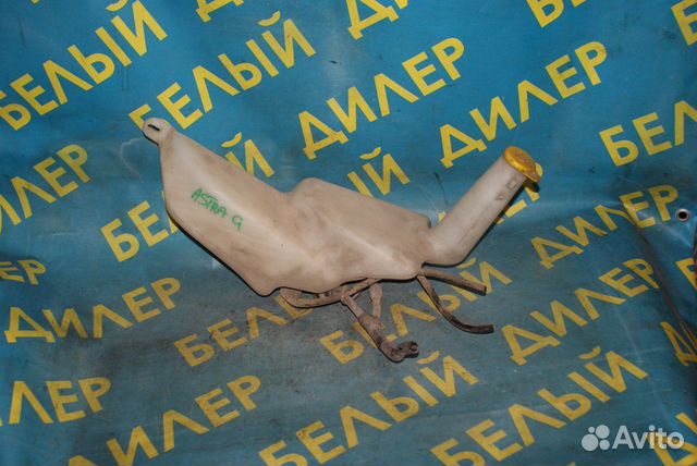 Бачок омывателя Opel Astra