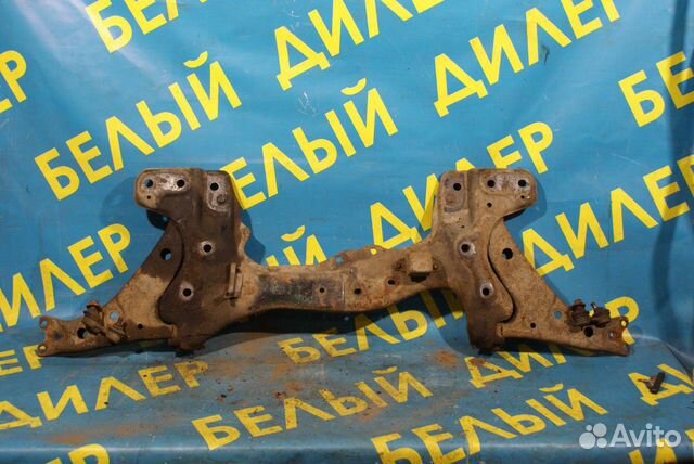 Подрамник + рычаги Toyota Corolla E11