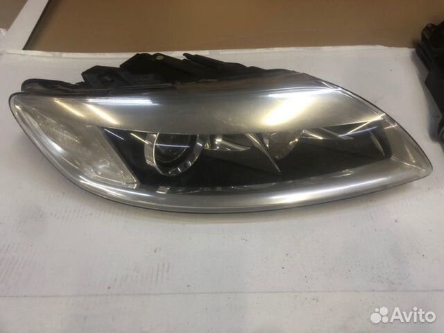 Фара правая Audi Q7 4LB BUG 2007-20015