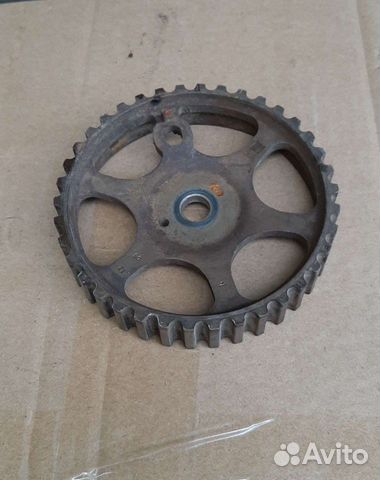 Peugeot Citroen 1.4 шестерня распредвала