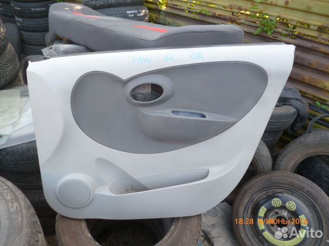 Обшивка двери FAW V2 2012-2015 В2