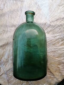 Старинная бутылка