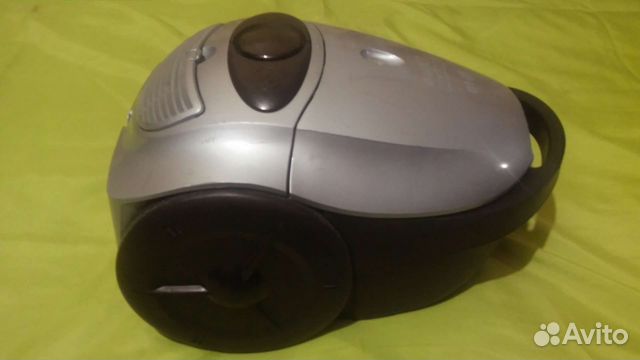 Вакуумный пылесос LG V-C 3041NT рабочий