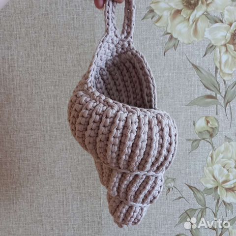 Корзина в виде ракушки