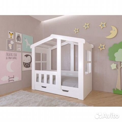 Детская кровать домик
