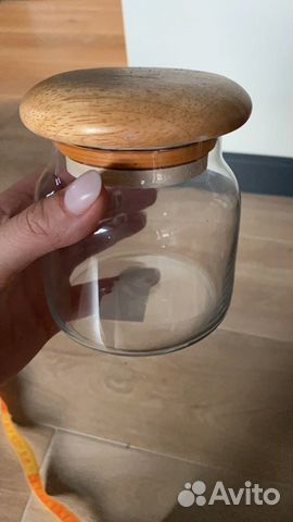 Банки с деревянными крышками