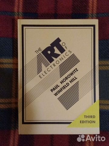 The art of electronics 2015