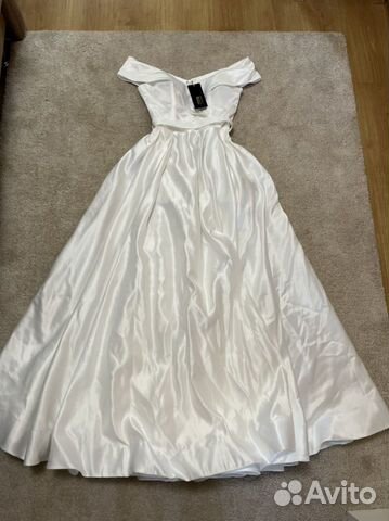 Новое длинное свадебное платье Milomoor