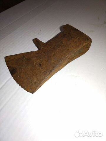 Топор старинный