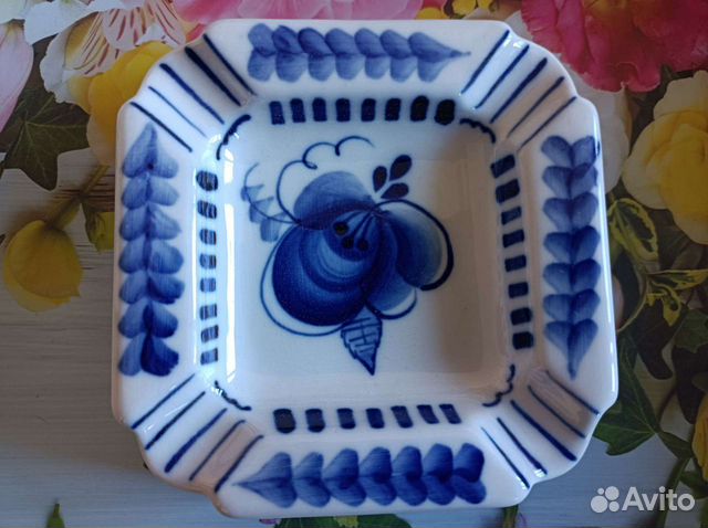 Пепельница гжель