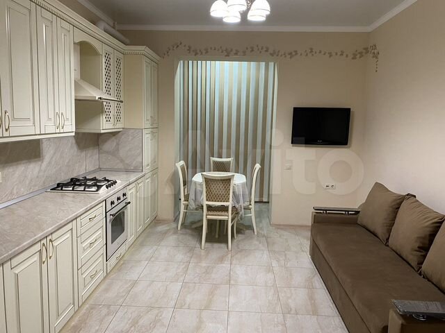 1-к. квартира, 52 м², 3/5 эт.