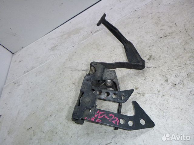 Крючок капота mercedes benz W221 2005-2013