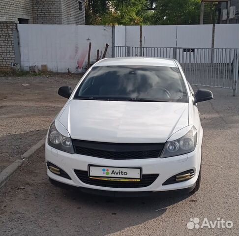 Opel Astra GTC 1.4 AT, 2010, 128 000 км