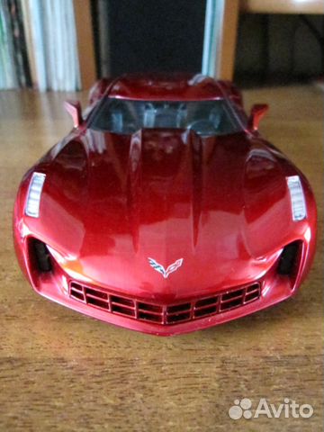 Коллекционная модель Chevrolet Corvette Stingray
