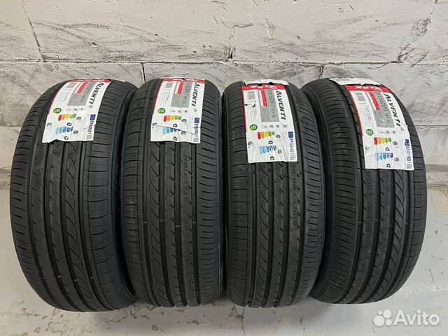 Zeta Alventi 215/55 R17 98Y