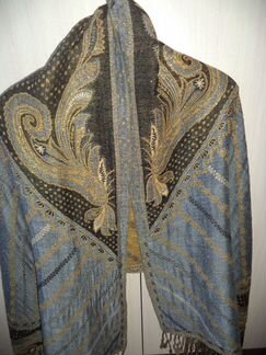 Шарфы и палантины