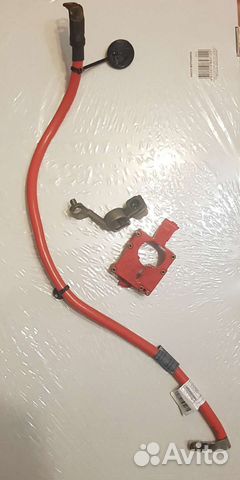 Плюсовой провод клемма аккумулятора BMW X3F25 X4