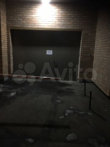 Машиноместо, 16 м²